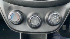 Vauxhall Viva 1.0 [73] SE 5dr Petrol Hatchback